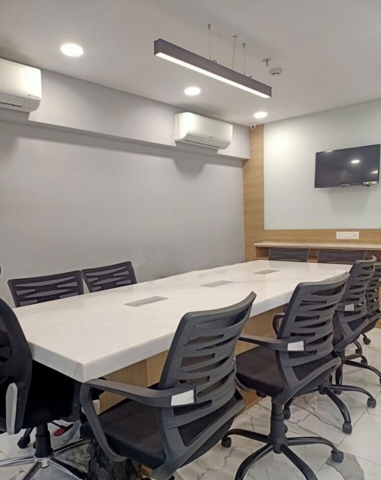 Team Area, south tukoganj Commercial Office Space 1300 Sq.Ft. In South Tukoganj Indore 10614182
