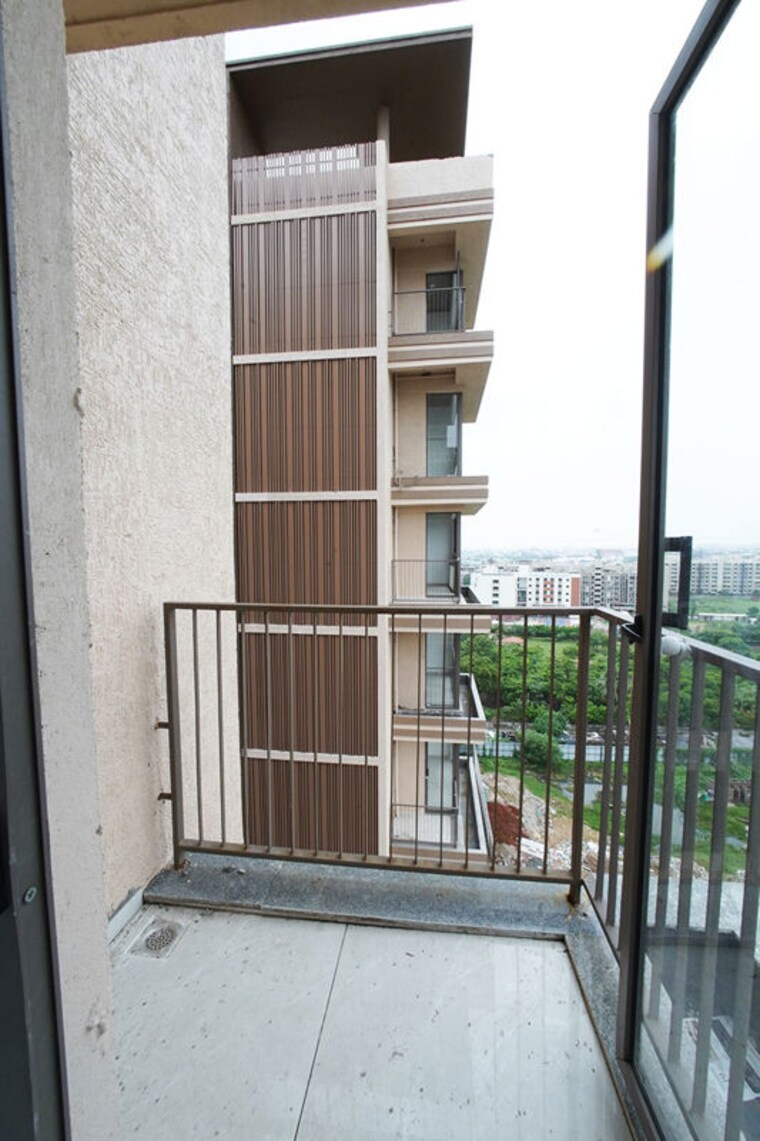 Balcony, new maninagar 3 Bedroom 226 Sq.Yd. Independent House In New Maninagar Ahmedabad 10614188