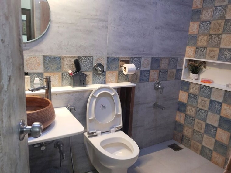 Bathroom, raheja-woods 2 Bedroom 1200 Sq.Ft. Apartment In Kalyani Nagar Pune 10614184