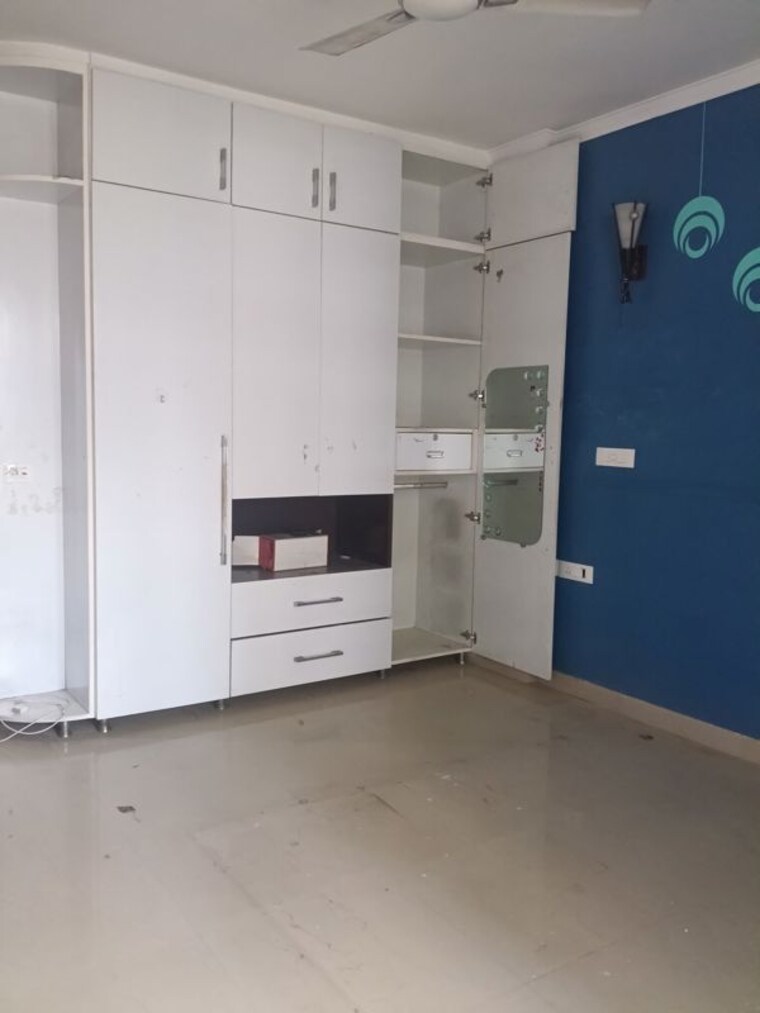 Kitchen, bhawna-apartment 4 Bedroom 3200 Sq.Ft. Apartment In Sector 43 Gurgaon 10614196