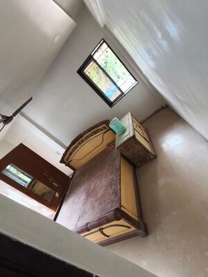 Bedroom in 2 BHK Apartment at Chembur – for Rent