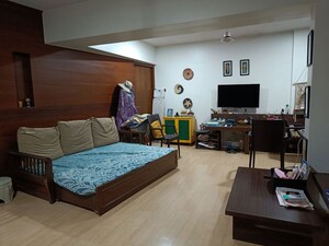 2 BHK Apartment For Rent in Krishna Heritage Chembur, Chembur