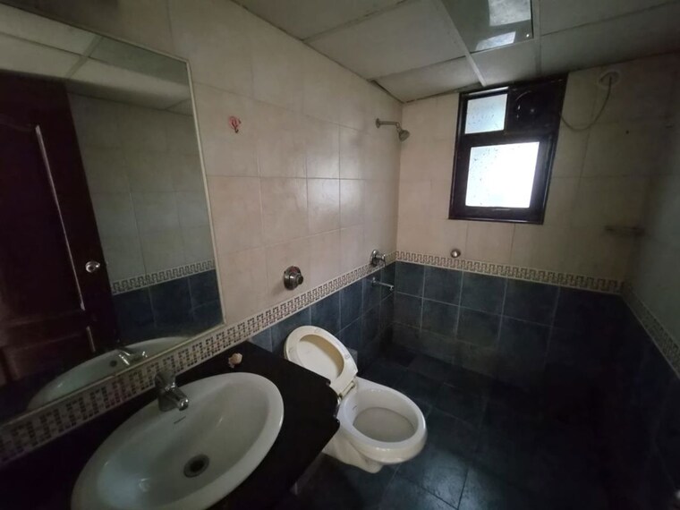 Bathroom, brahma-suncity-platinum 3 Bedroom 1550 Sq.Ft. Apartment In Wadgaon Sheri Pune 10614206
