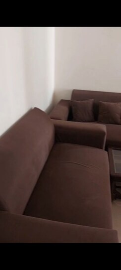 2 BHK Apartment For Rent in Jaypee Greens Kosmos