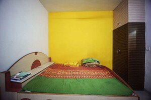 Bedroom in 4 BHK Independent House at Vastral – for Sale