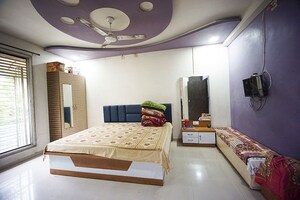 Bedroom in 4 BHK Independent House at Vastral – for Sale