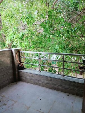 Balcony in 1 BHK Builder Floor at Sushant Lok I – for Rent