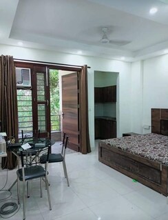 1 BHK Builder Floor For Rent in Sushant Lok I