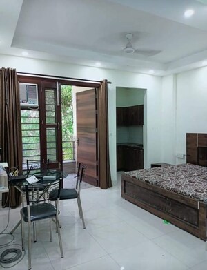 1 BHK Builder Floor For Rent in Sushant Lok I