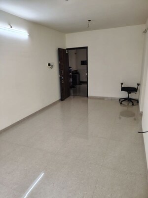 Room in 1 BHK Apartment at Nehru Nagar – for Rent