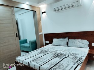 Bedroom in 1 BHK Builder Floor at Gold Souk Golf Links Plots, Sushant Lok I – for Rent