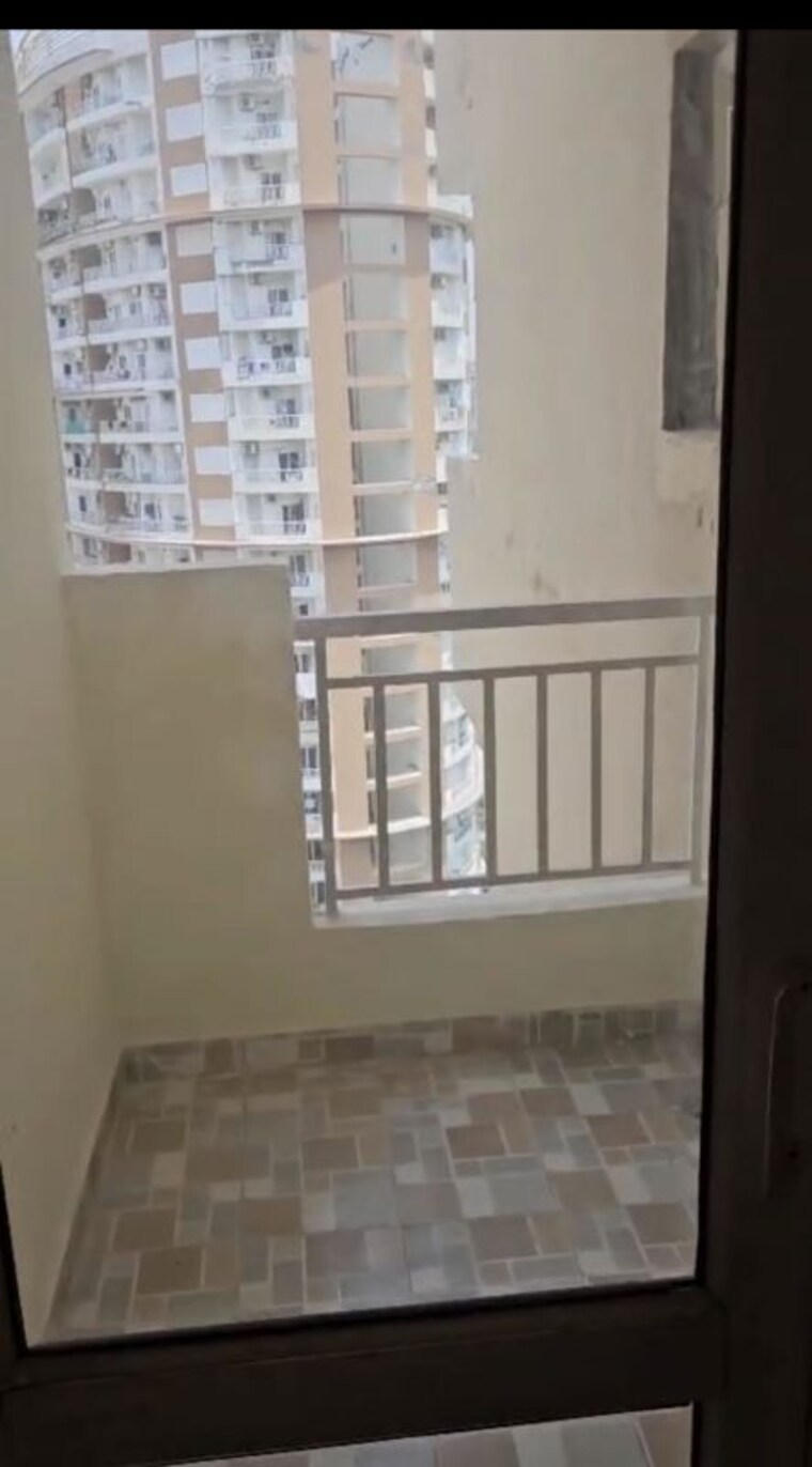 Room, jm-florence 3 Bedroom 1580 Sq.Ft. Apartment In Tech Zone 4 Greater Noida Greater Noida 10614246