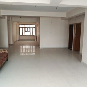 Room in  Office Space at Bankman Colony – for Rent