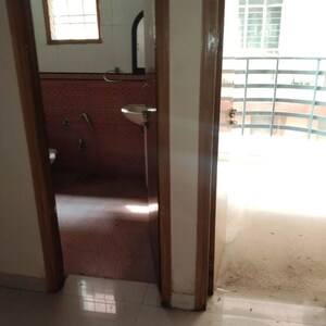 Room in  Office Space at Bankman Colony – for Rent