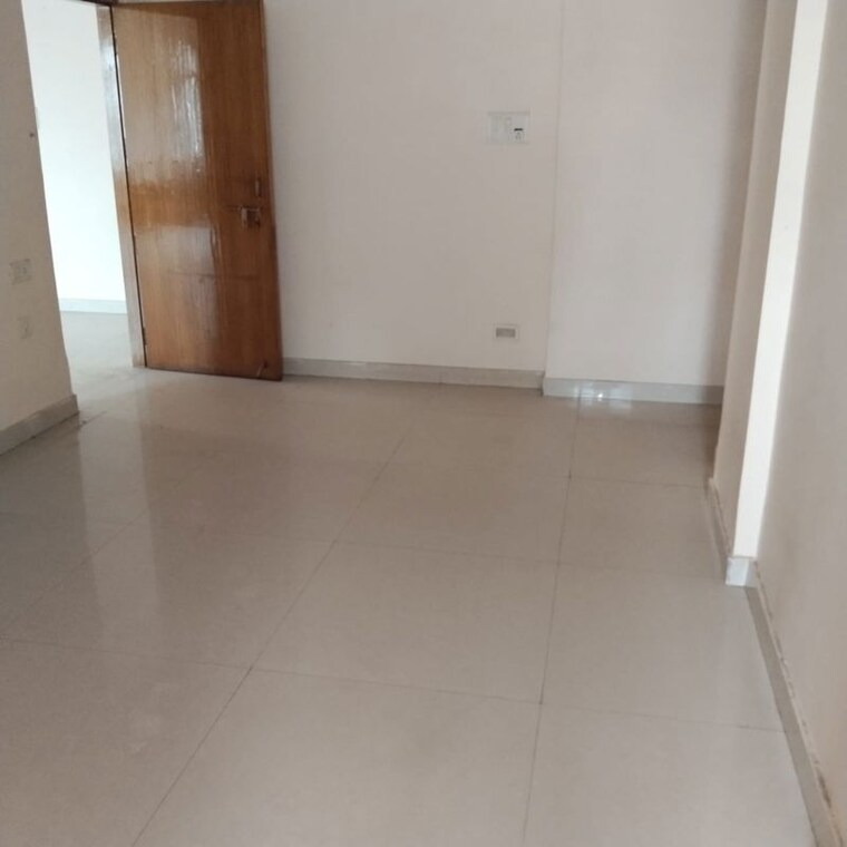 Room, bankman colony Commercial Office Space 3000 Sq.Ft. In Bankman Colony Patna 10612726