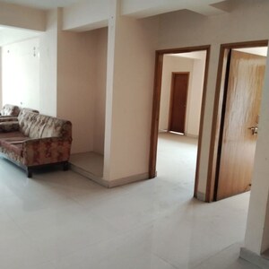 Room in  Office Space at Bankman Colony – for Rent