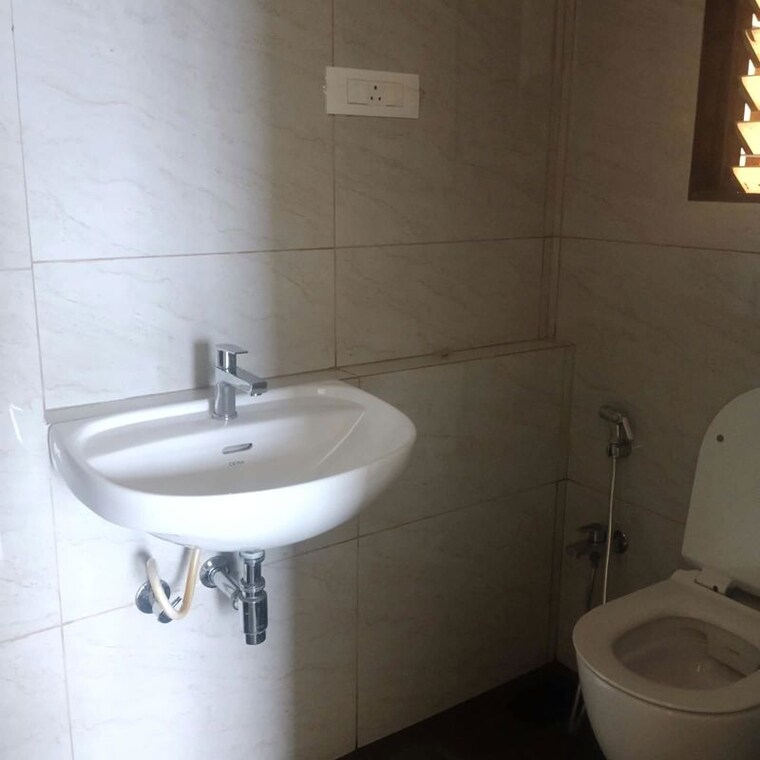 Bathroom, piramal-nagar-chs 1 Bedroom 460 Sq.Ft. Apartment In Goregaon West Mumbai 10614259