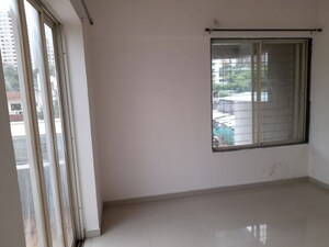 Bedroom in 3 BHK Apartment at Bhusari Colony – for Rent