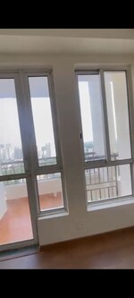 1 Rk  600 Sq.Ft. Apartment in Jaypee Kensington Boulevard