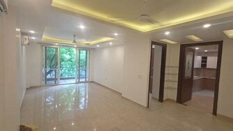 4 BHK + Servant Room 2400 Sq.Ft. Builder Floor in Silverglades Hightown