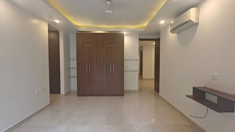 Room, silverglades-hightown 4 Bedroom 2400 Sq.Ft. Builder Floor In Sushant Lok I Gurgaon 10614312
