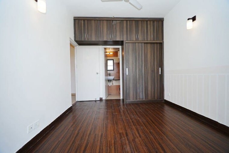 Room, mahagun-mywoods-ii 2.5 Bedroom 1110 Sq.Ft. Apartment In Sector 16c Greater Noida Greater Noida 10614309