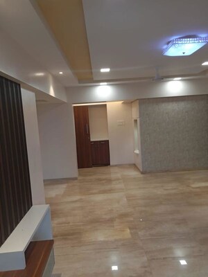 Living Room in 3 BHK Apartment at Sindhi Society, Chembur – for Rent
