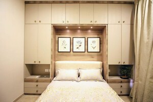 Bedroom in 2 BHK Apartment at Hiranandani Atlantis, Powai – for Rent