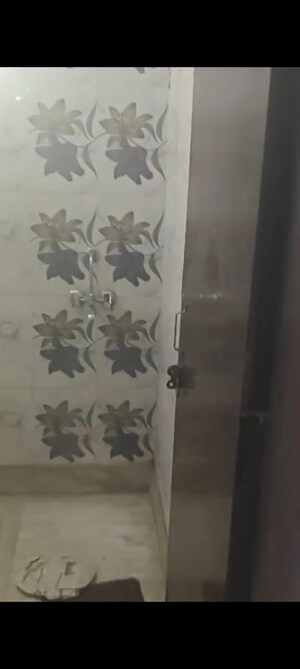 Bathroom in 1 BHK Builder Floor at Mehrauli – for Rent