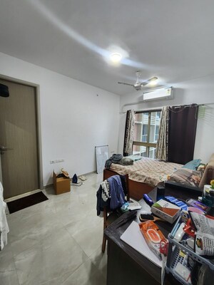 Living Room in 2 BHK Apartment at Sheth Vasant Oasis, Andheri East – for Rent
