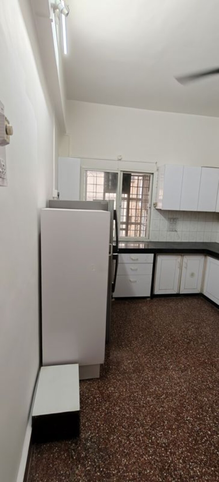 Kitchen, senapati bapat road 2 Bedroom 1500 Sq.Ft. Apartment In Senapati Bapat Road Pune 10606344