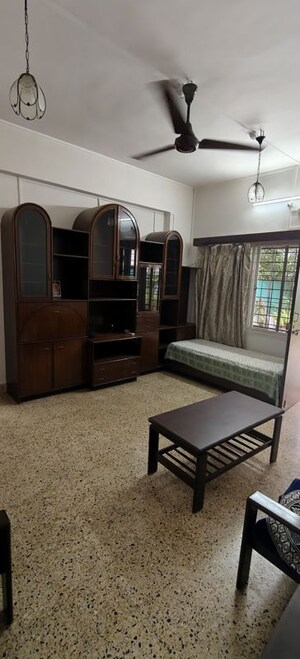 Living Room in 2 BHK Apartment at Senapati Bapat Road – for Rent