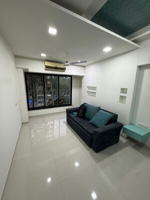 Living Room in 3 BHK Apartment at Chembur – for Rent
