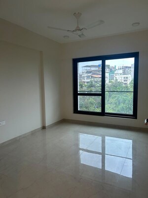 Bedroom in 3 BHK Apartment at Chembur – for Rent