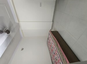 Bedroom in 2 BHK Builder Floor at Govindpuri – for Rent