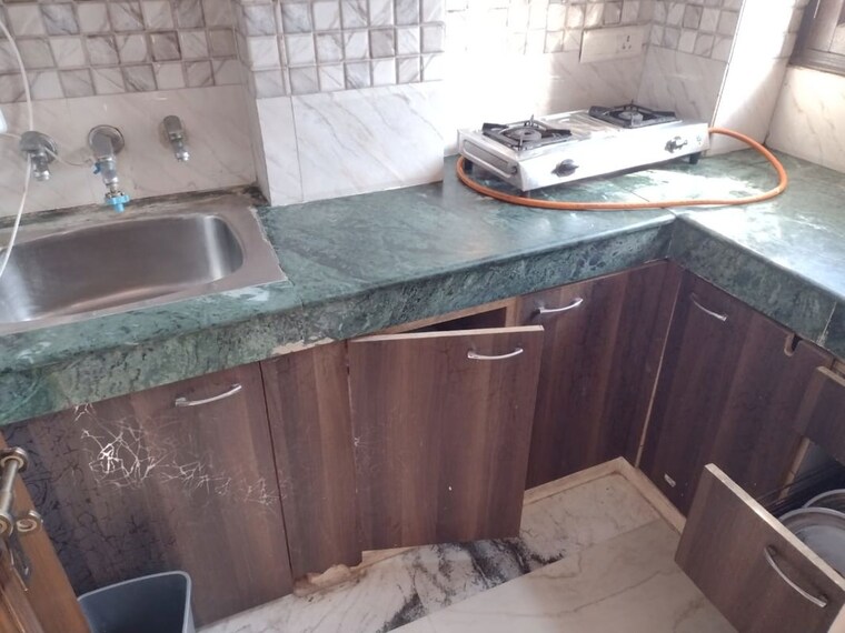 Kitchen, khirki extension 1 Bedroom 550 Sq.Ft. Apartment In Khirki Extension Delhi 10614442