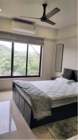 Bedroom in 2 BHK Apartment at Chembur – for Rent
