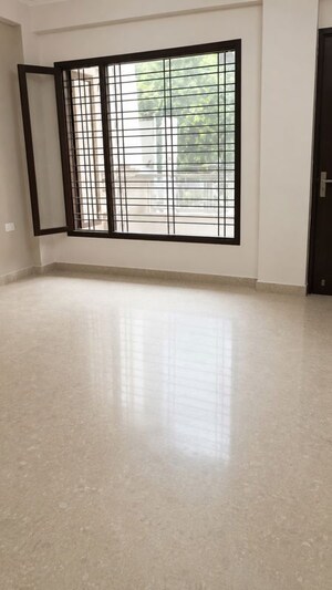 3 BHK Builder Floor For Rent in Naraina