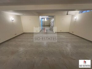 Room in 3 BHK Apartment at Greater Kailash I – for Rent