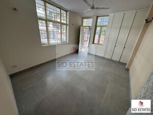 Room in 3 BHK Apartment at Greater Kailash I – for Rent
