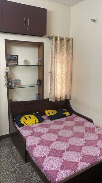 1 BHK 5500 Sq.Ft. Apartment in Sai Apartments Noida
