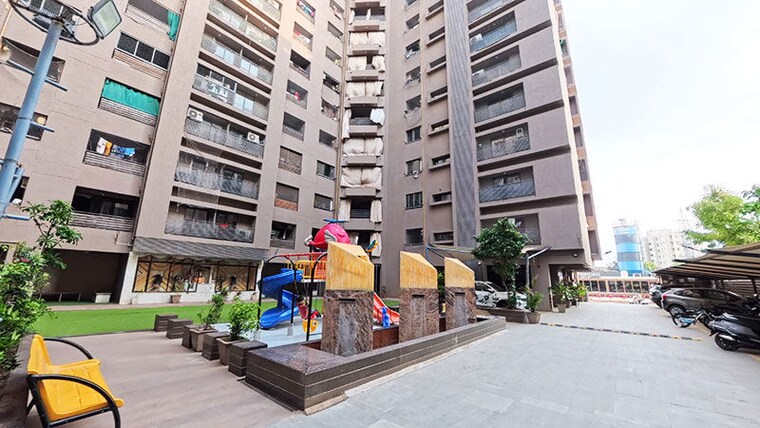 Exterior View, motera 3 Bedroom 262 Sq.Yd. Apartment In Motera Ahmedabad 10614504