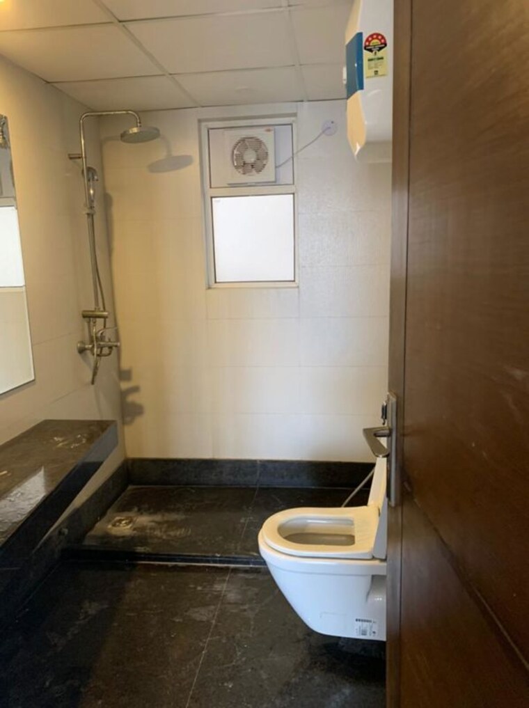 Bathroom, aba-ivy-county 3 Bedroom 1656 Sq.Ft. Apartment In Sector 75 Noida 10614502