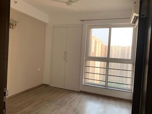 Room in 3 BHK Apartment at ABA Ivy County, Sector 75 – for Sale