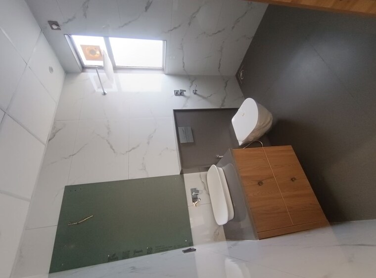 Attached Bathroom, aurum-alumni-bliss 3.5 Bedroom 2200 Sq.Ft. Apartment In Sector 22d Yamuna Expressway Greater Noida 10614519