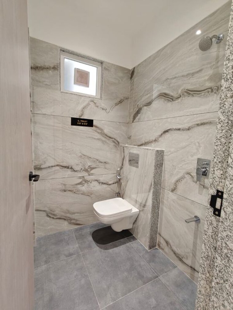 Bathroom, bhayli road 3 Bedroom 1256 Sq.Ft. Apartment In Bhayli Road Vadodara 10614535