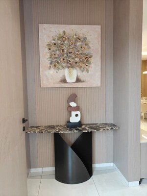  3 BHK Apartment at Bhayli Road – for Sale