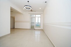 2.5 BHK Apartment For Sale in Gaur City 4th Avenue