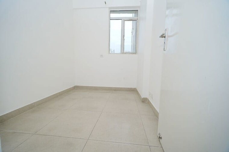 Room, gaur-city-4th-avenue 2.5 Bedroom 1175 Sq.Ft. Apartment In Sector 4 Greater Noida Greater Noida 10614553