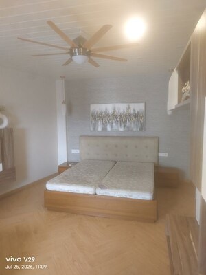 Bathroom in 5 BHK Villa at Unitech Uniworld Resorts-The Residences, Sector 33 – for Rent